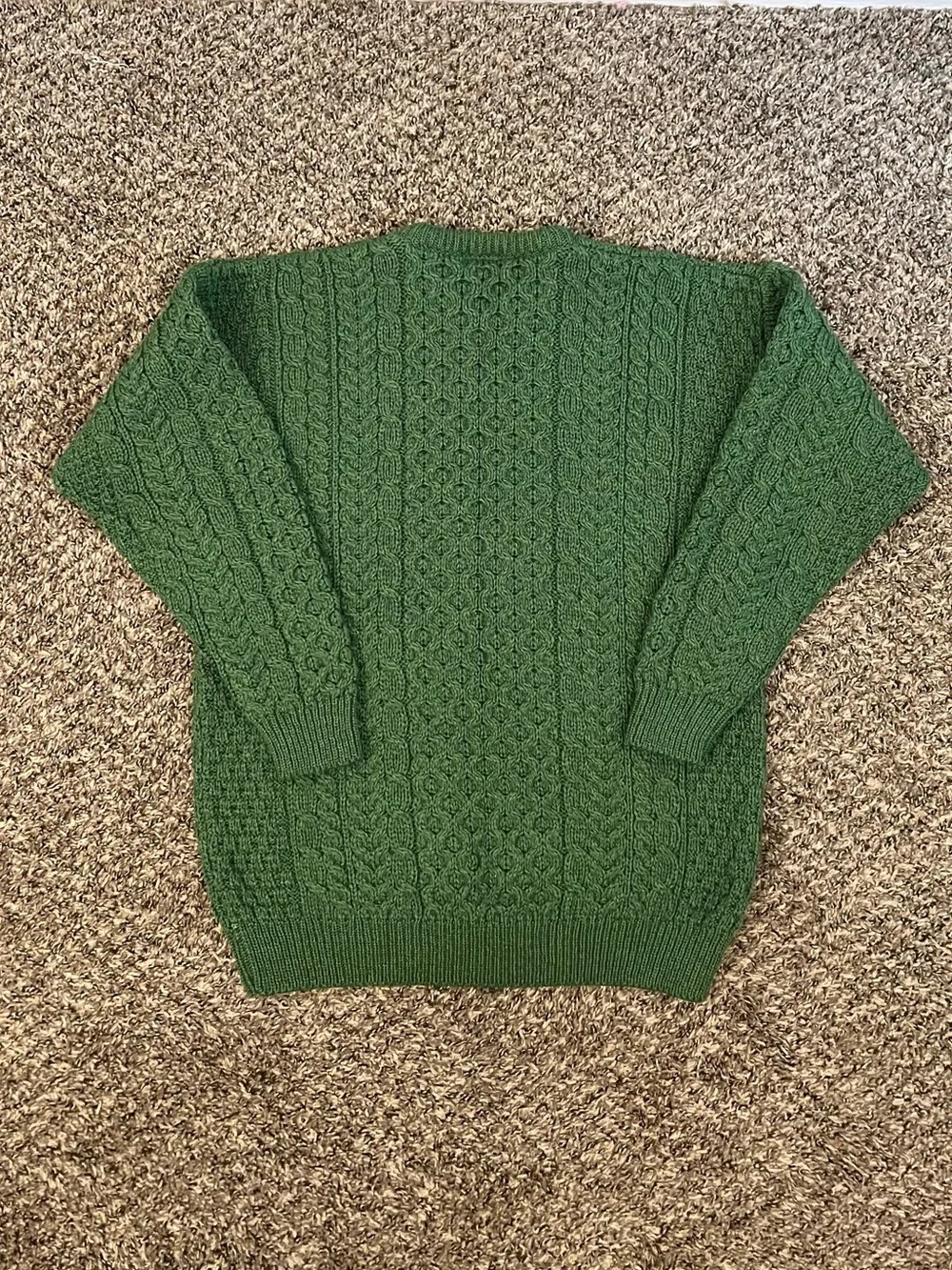 Vintage Carraig Donn green merino wool cable knit sweater Irish Fisherman Cabin